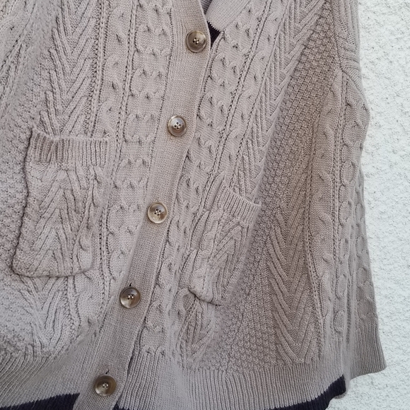 Simply Couture tan cable knit cardigan with brown trim SEE MEASUREMENTS - Picture 3 of 6